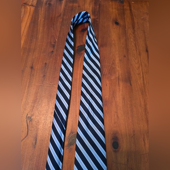 Nordstrom 100% Silk Tie Navy/ Light Blue Diagonal Stripe - Long - Picture 10 of 12
